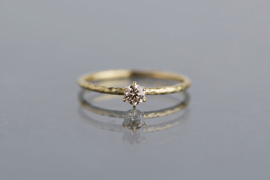 Twig ring ＋ 0.1ct Light brown diamond / K18