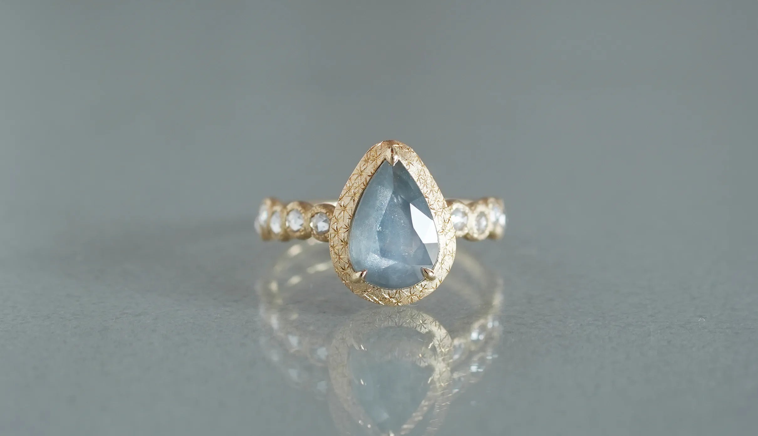 Pebble リング + シルキーサファイア– Ryui