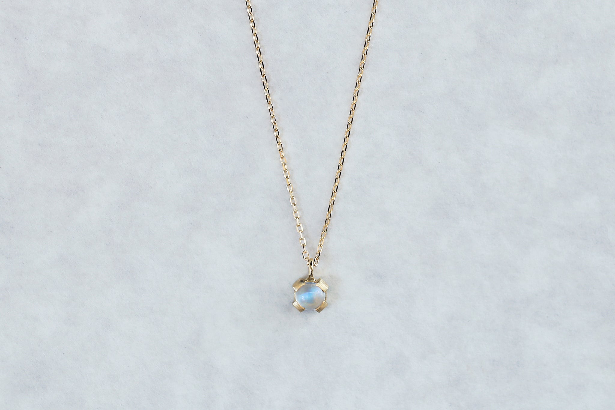 Moonstone necklace – Ryui