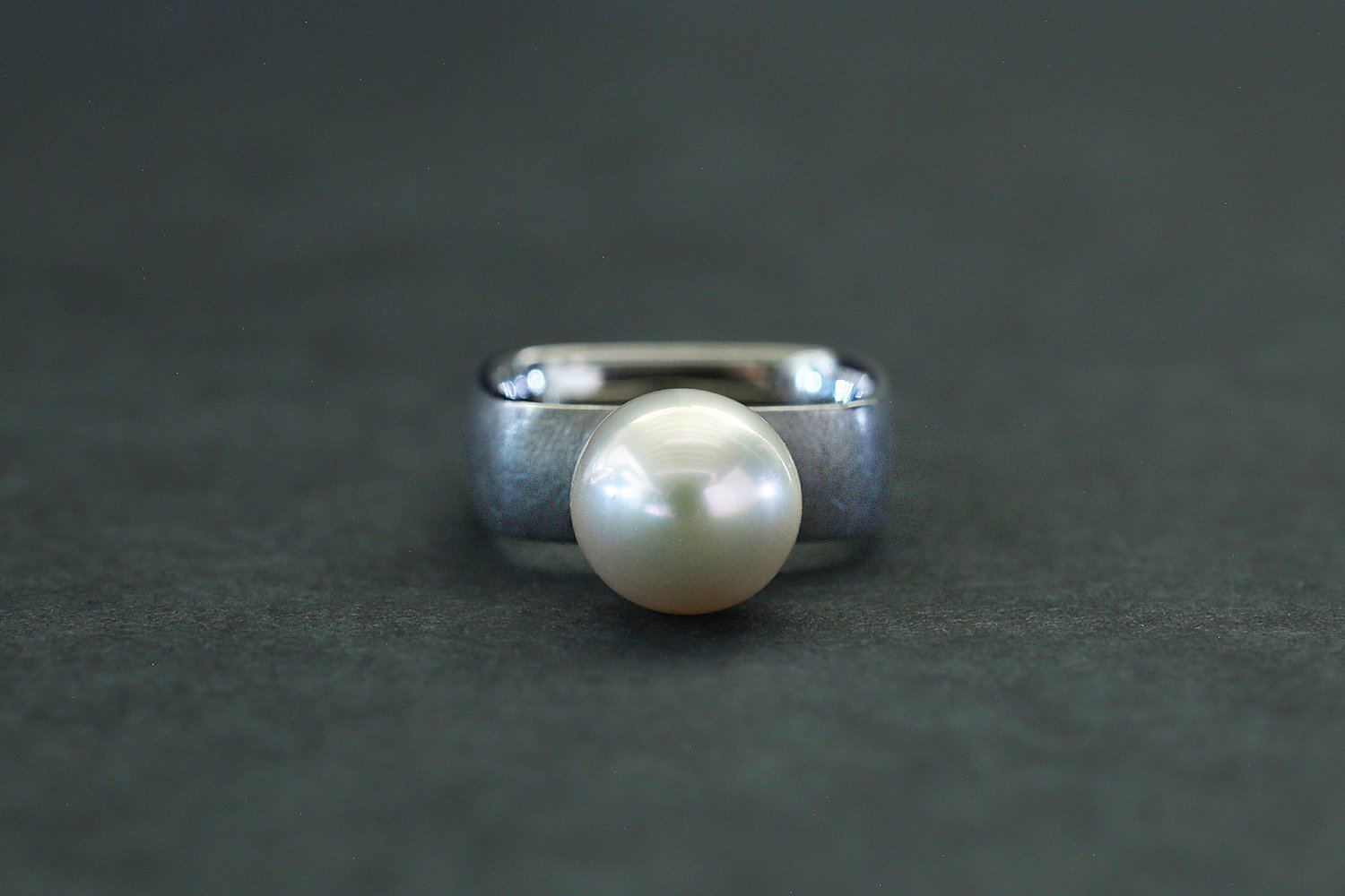 Syami ring + Pearl / Silver – Ryui
