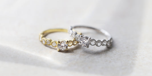 Pebble little + brilliant cut diamond