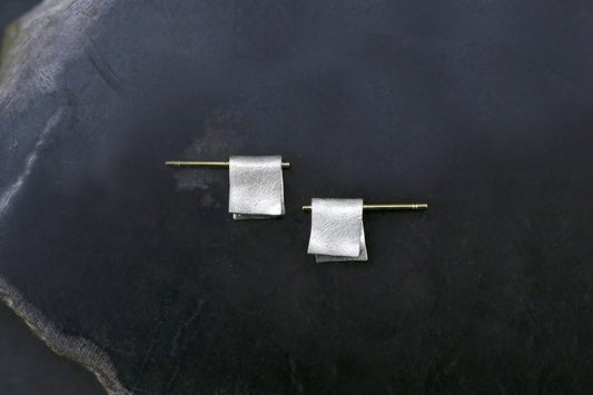 Snug earrings " square " / Silver