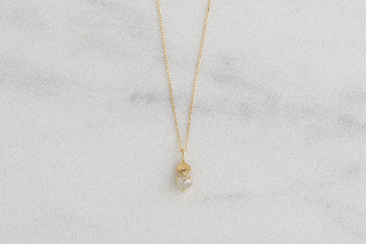 Leaf necklace + diamond