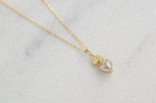 Leaf necklace + diamond