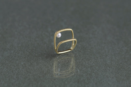 Syami frame ring + pearl / K18