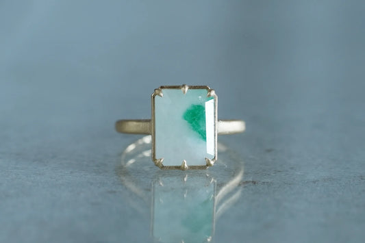 Matrix emerald ring