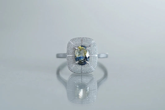 Bicolor sapphire ring