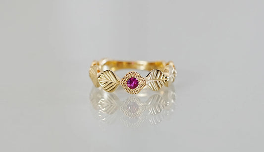 Leaf milgrain ring + ruby