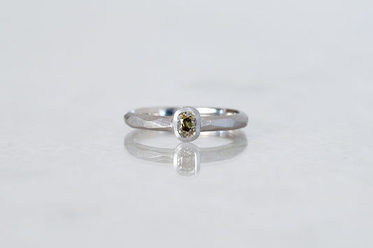 Rough cut ring + old cut diamond ( green )