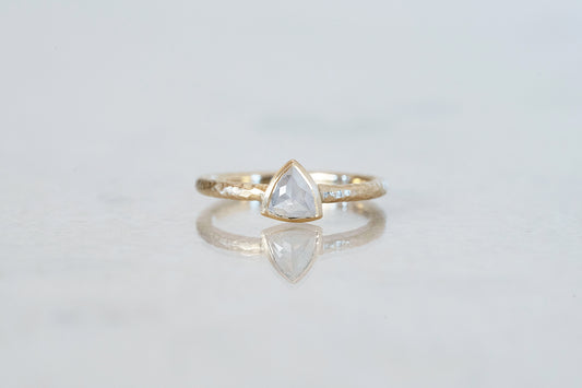 Twig ring + diamond ( ice white )