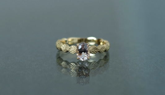 Leaf little ring + imperial topaz
