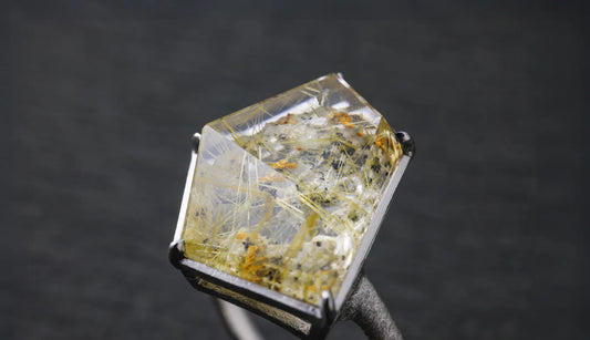 [Canna Oshiro × Ryui] Star burst rutilated quartz ring