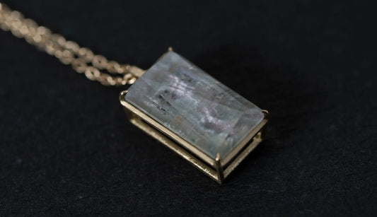 [Canna Oshiro × Ryui] Garden quartz necklace