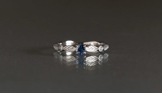 Bloom ring + bicolor blue sapphire
