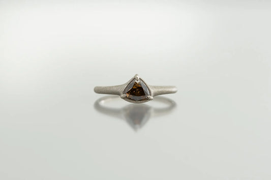 Trilliant cut diamond ring (brown)