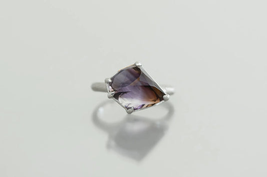 [Canna Oshiro × Ryui] Cognac amethyst ring