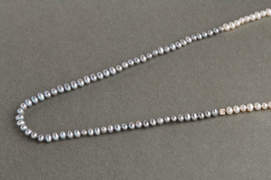 Gray & white bicolor pearl necklace ( potato )
