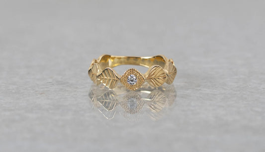 Leaf milgrain ring + diamond (clear) / K18