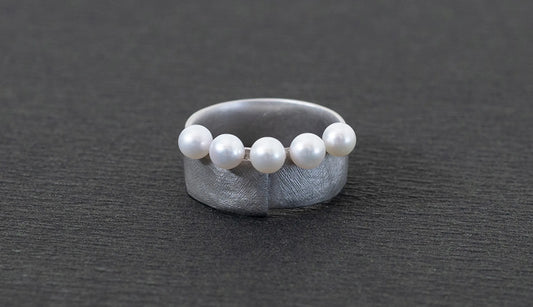 Snug ring ( wide ) + 5pearls / Silver