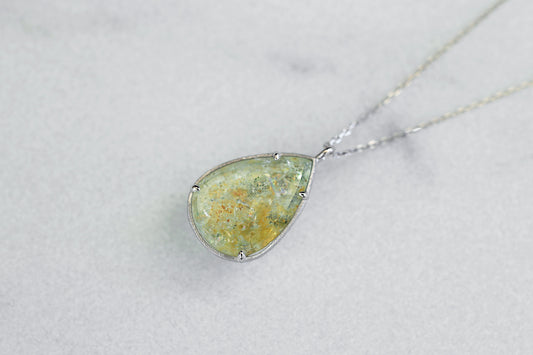 Inclusion aquamarine necklace