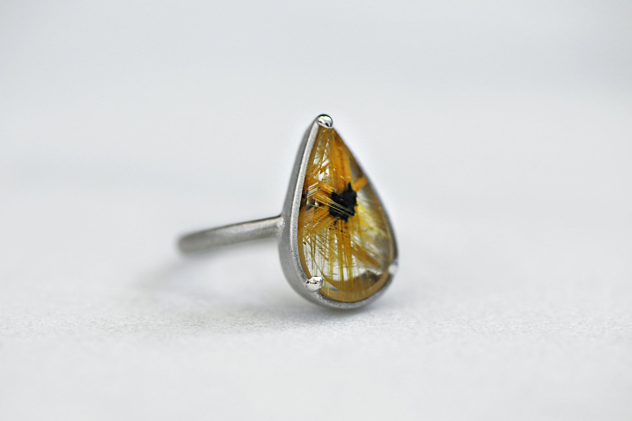 Starburst rutile quartz ring – Ryui