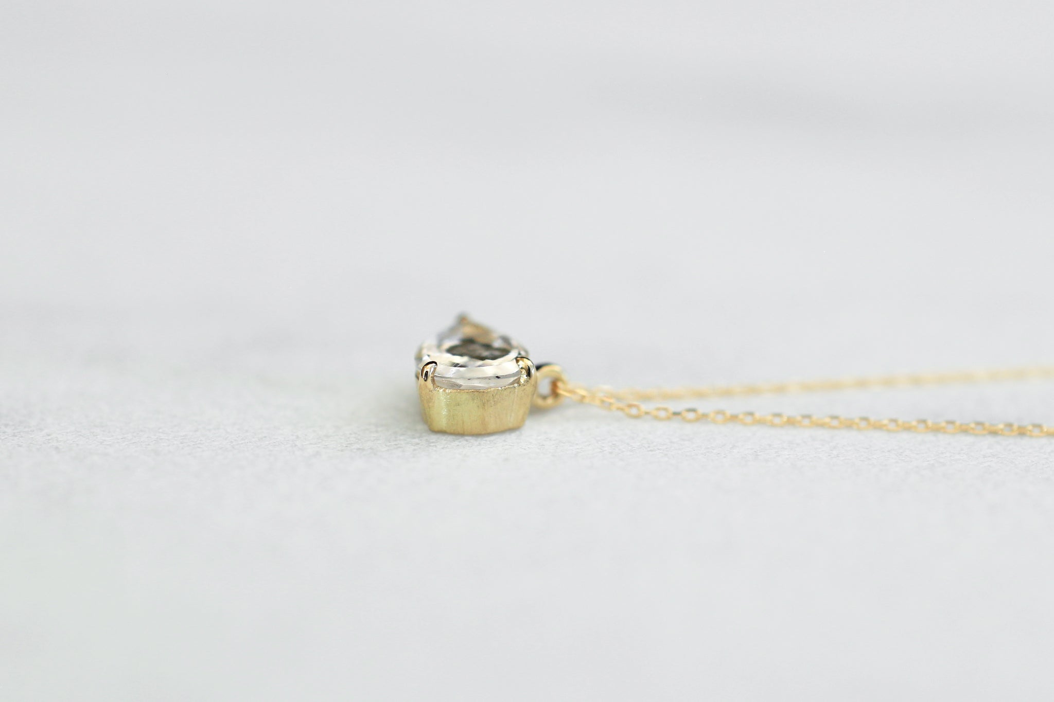 Marcasite in quartz necklace – Ryui