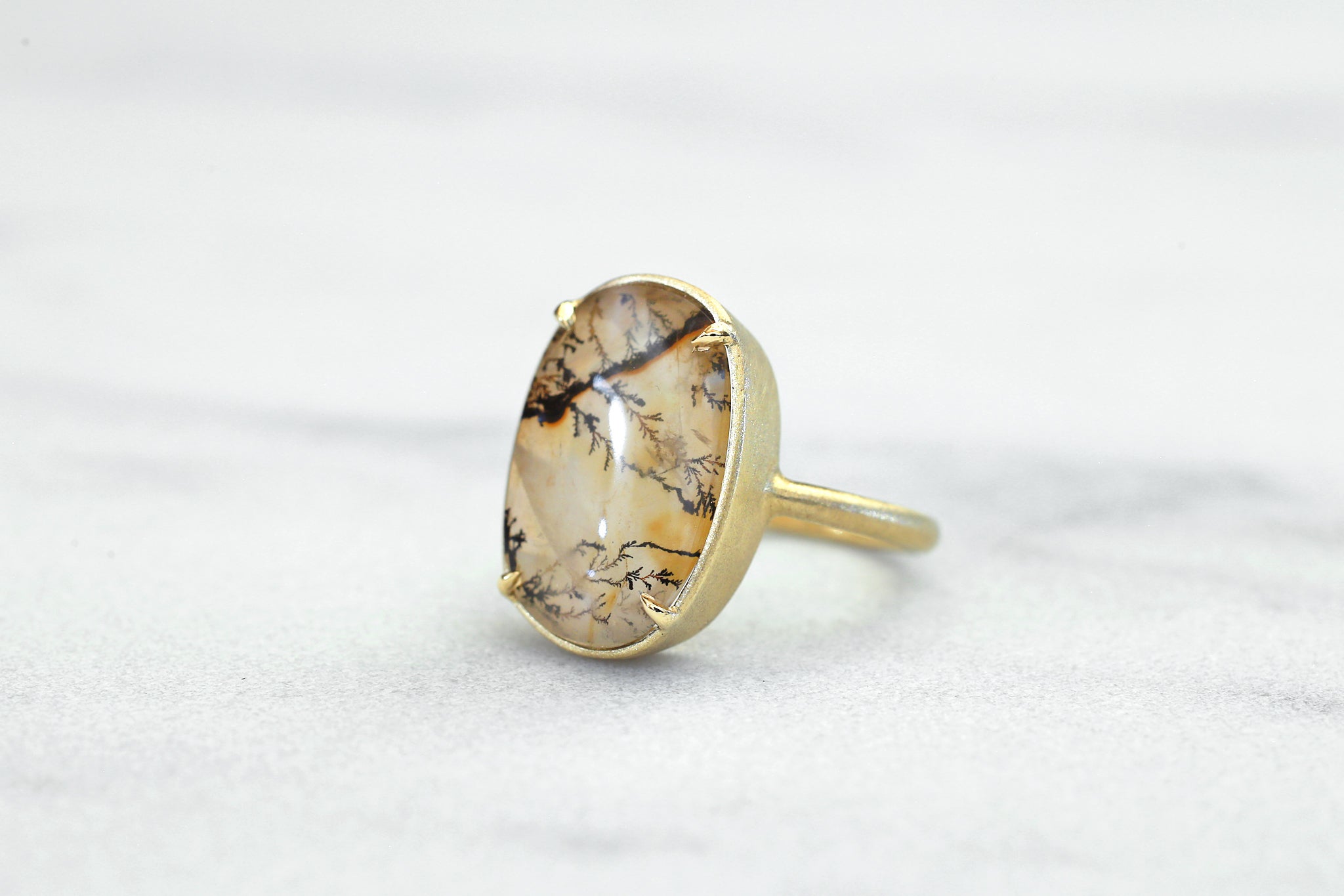 Dendritic quartz ring – Ryui