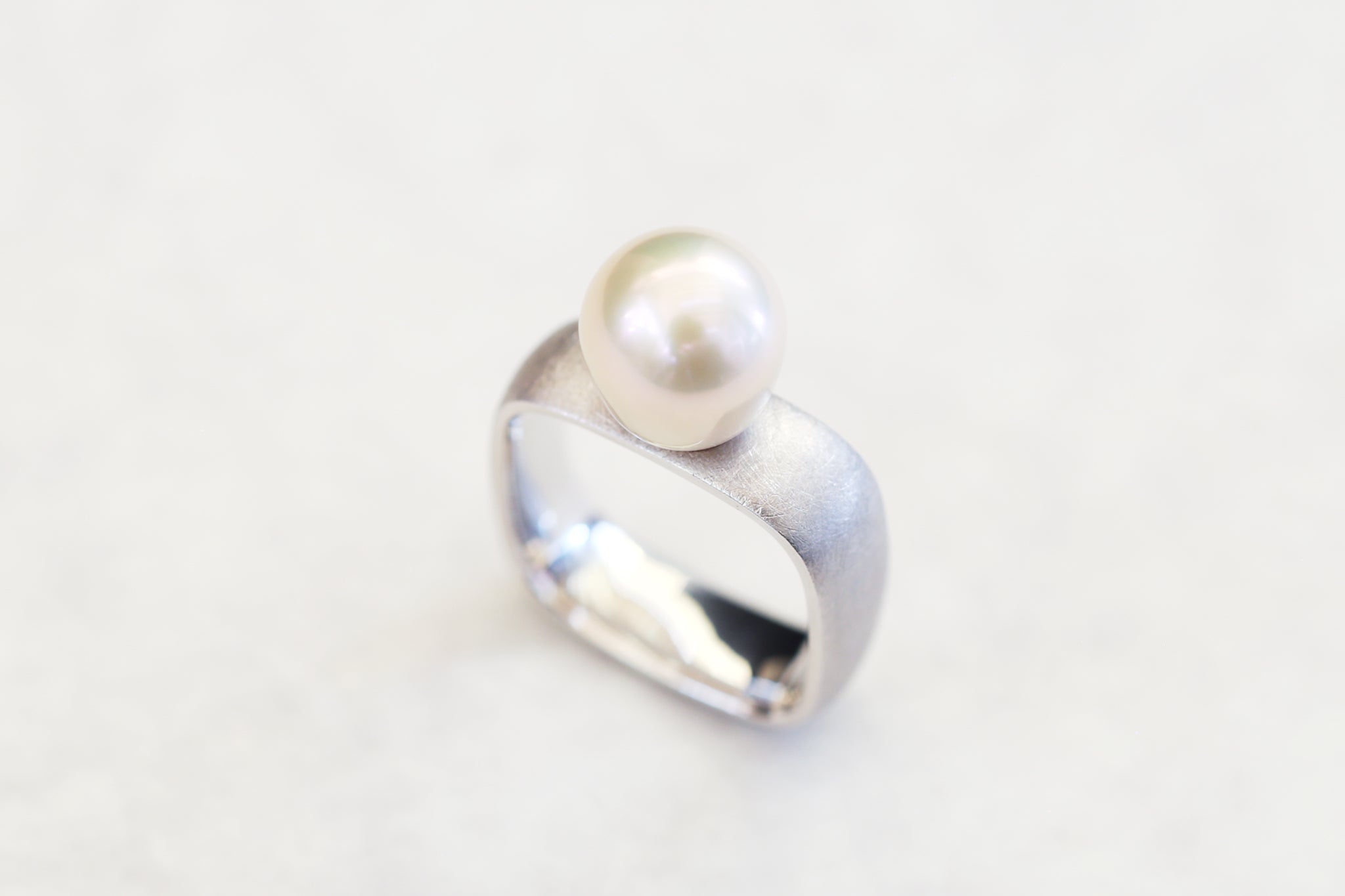 Syami ring + pearl