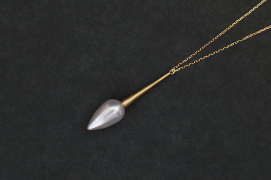 Raindrop metallic pearl long necklace
