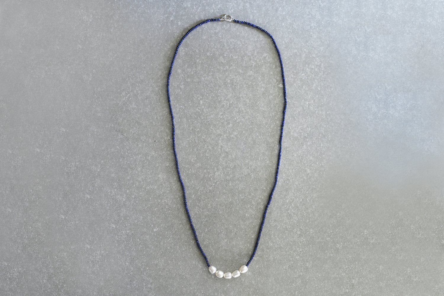 Lapis lazuli & pearl necklace 85cm