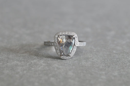 Sarah ring / Pt900