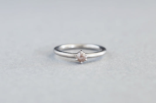 Norme ring + rosecut diamond ( White )