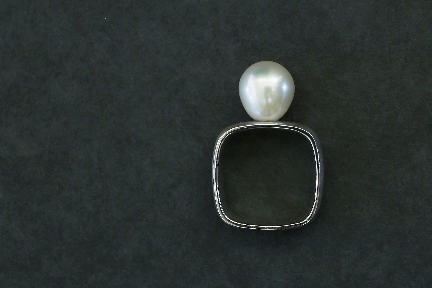 Syami ring + Pearl / Silver – Ryui