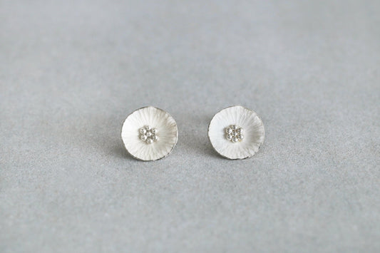 Flower earrings / Silver