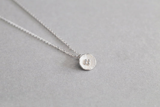 Petit flower necklace " お花1つ " / Silver