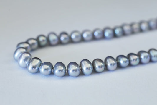 Gray pearl necklace ( potato )