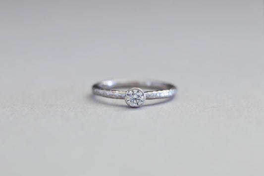Twig ring + 0.2ct diamond ( bezel ) / Pt900