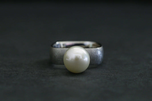 Syami ring + Pearl / Silver