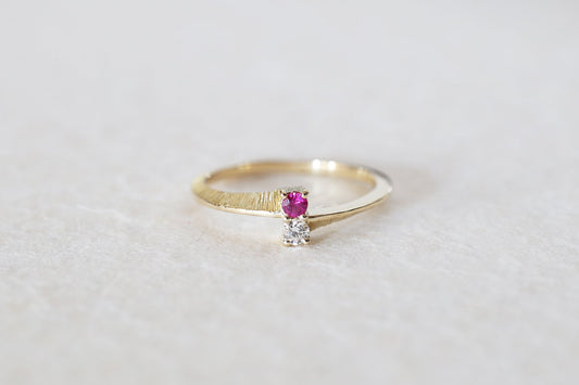 Double stones ring / ruby